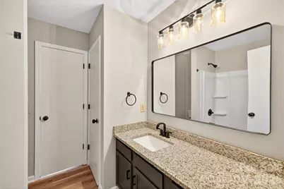 6407 Windsor Gate Lane, Charlotte, NC 28215 - Photo 14