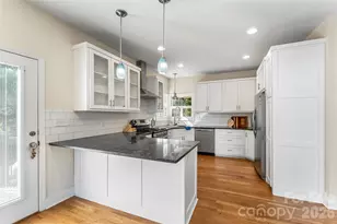 94 S Fairway Dr, Nebo, NC 28761 - Photo 10