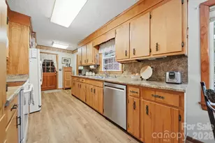 1599 Oakmont Dr, Lenoir, NC 28645 - Photo 8