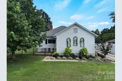 207 Faulkner Street, Clover, SC 29710 - Photo 2