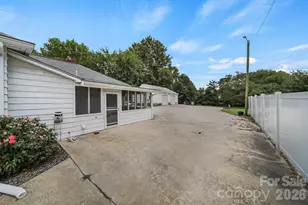207 Faulkner St, Clover, SC 29710 - Photo 34