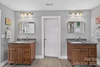 2714 Duncan Avenue, Charlotte, NC 28205 - Photo 20