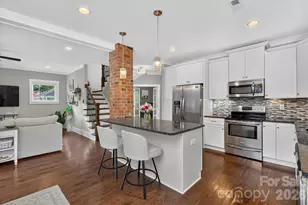 2714 Duncan Ave, Charlotte, NC 28205 - Photo 2