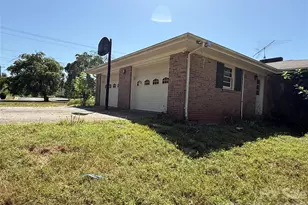 649 Curtis Bridge Rd, North Wilkesboro, NC 28659 - Photo 4