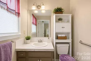 302 W Elm St, Wingate, NC 28174 - Photo 14