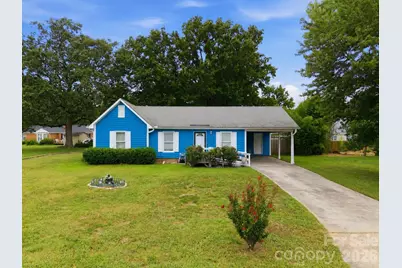 302 W Elm Street, Wingate, NC 28174 - Photo 1