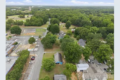 302 W Elm Street, Wingate, NC 28174 - Photo 26