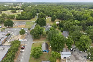 302 W Elm St, Wingate, NC 28174 - Photo 26