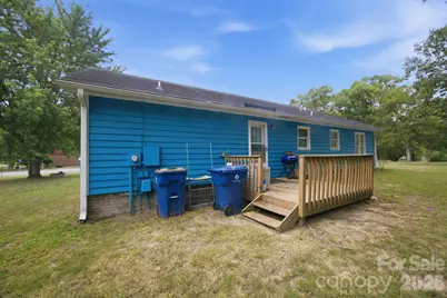 302 W Elm Street, Wingate, NC 28174 - Photo 20