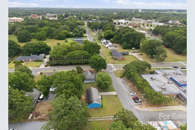 302 W Elm Street, Wingate, NC 28174 - Photo 24