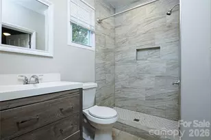 1113 W 5th Ave, Gastonia, NC 28052 - Photo 10