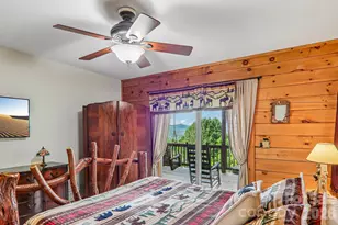 1064 Point of View Dr, Waynesville, NC 28785 - Photo 22