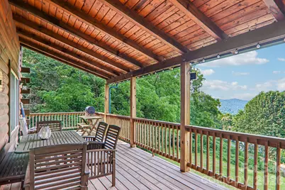 1064 Point Of View Drive, Waynesville, NC 28785 - Photo 2