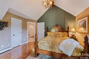 910 California Creek Rd, Mars Hill, NC 28754 - Photo 12