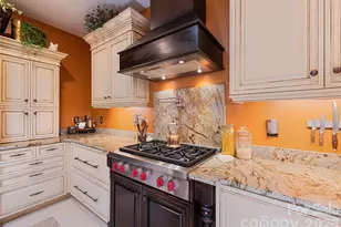 910 California Creek Rd, Mars Hill, NC 28754 - Photo 6