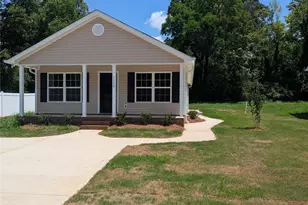 1126 Hoyle St, Rock Hill, SC 29732 - Photo 2
