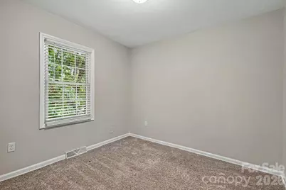 5200 Birchbark Lane, Charlotte, NC 28227 - Photo 14