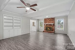 5505 Trossacks Ct, Charlotte, NC 28212 - Photo 2