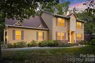 802 White Oaks Cir, Monroe, NC 28112 - Photo 1