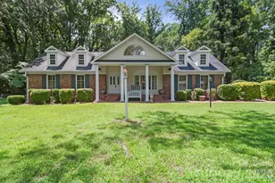 1981 Crestwood Ln, Clover, SC 29710 - Photo 1