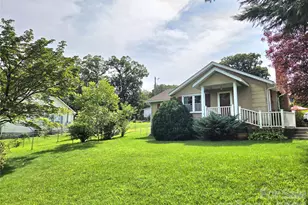 201 Stafford St, Black Mountain, NC 28711 - Photo 1