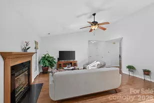 906 Woodhill Dr, Fletcher, NC 28732 - Photo 12