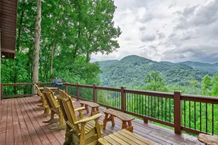 171 Jade Dr, Clyde, NC 28721 - Photo 10