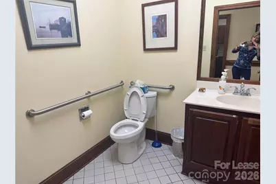 20462 Chartwell Center Drive, Cornelius, NC 28031 - Photo 6