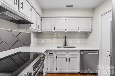 1612 Sharon Road W #70, Charlotte, NC 28210 - Photo 12