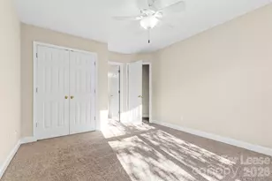 958 W 1st St, Charlotte, NC 28202 - Photo 16