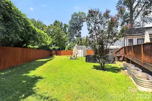 922 Drummond Ave, Charlotte, NC 28205 - Photo 32