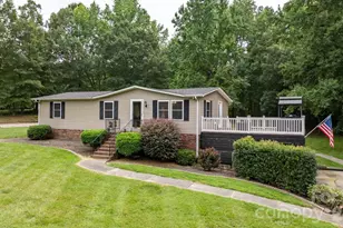 4091 Little Mountain Rd, Newton, NC 28658 - Photo 2