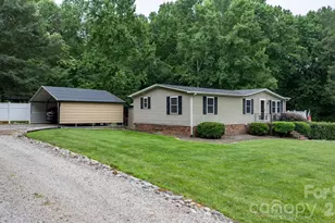 4091 Little Mountain Rd, Newton, NC 28658 - Photo 4