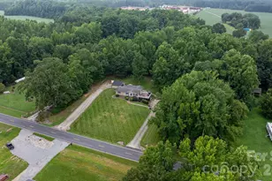 4091 Little Mountain Rd, Newton, NC 28658 - Photo 28
