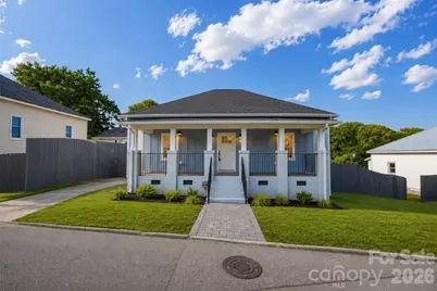32 Second Street, Cramerton, NC 28032 - Photo 1
