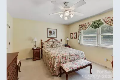 911 Lansdowne Road, Charlotte, NC 28270 - Photo 8
