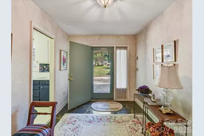 911 Lansdowne Road, Charlotte, NC 28270 - Photo 4