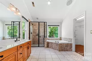 5010 Ardenwoods Dr, Charlotte, NC 28215 - Photo 26