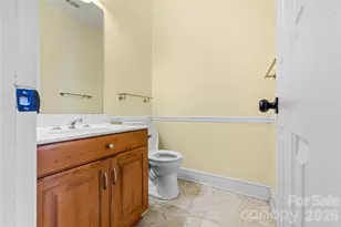 5010 Ardenwoods Dr, Charlotte, NC 28215 - Photo 20