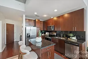 210 N Church Street St, Charlotte, NC 28202 - Photo 8