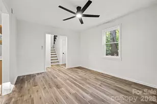 323 Whispering Pines Dr, Charlotte, NC 28217 - Photo 14