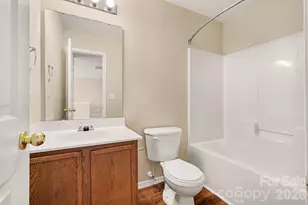 8607 Westhope St, Charlotte, NC 28216 - Photo 16