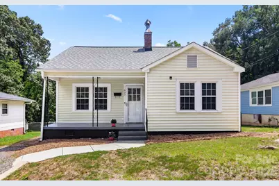 623 E 4th Avenue, Gastonia, NC 28054 - Photo 1