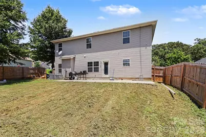 806 Brooke Nicole Place, Charlotte, NC 28213 - Photo 2