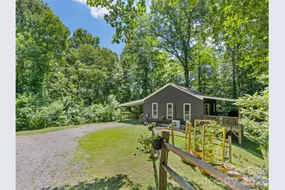 322 McKinzie Place, Waynesville, NC 28785 - Photo 2