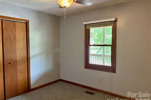 21 Ashwood Dr, Asheville, NC 28803 - Photo 16