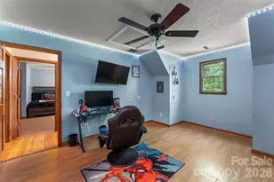 34 Lakeside Dr, Marion, NC 28752 - Photo 20