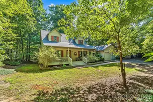 34 Lakeside Dr, Marion, NC 28752 - Photo 4