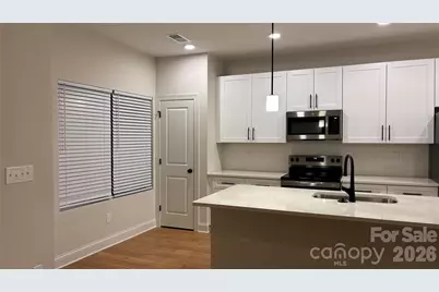4817 Victoria Avenue, Charlotte, NC 28269 - Photo 4