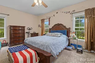 176 Chelsea Nix Ln, Hendersonville, NC 28792 - Photo 14